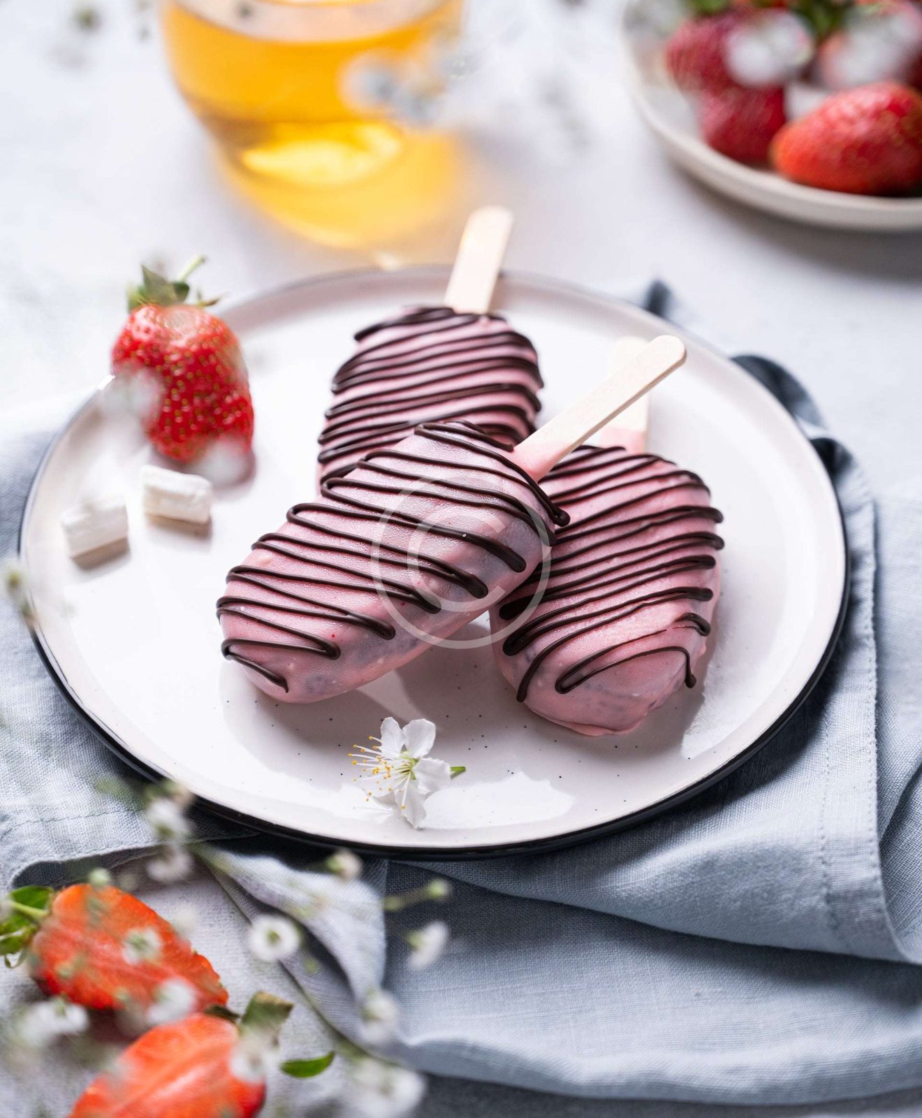 Popsicles Popsicles